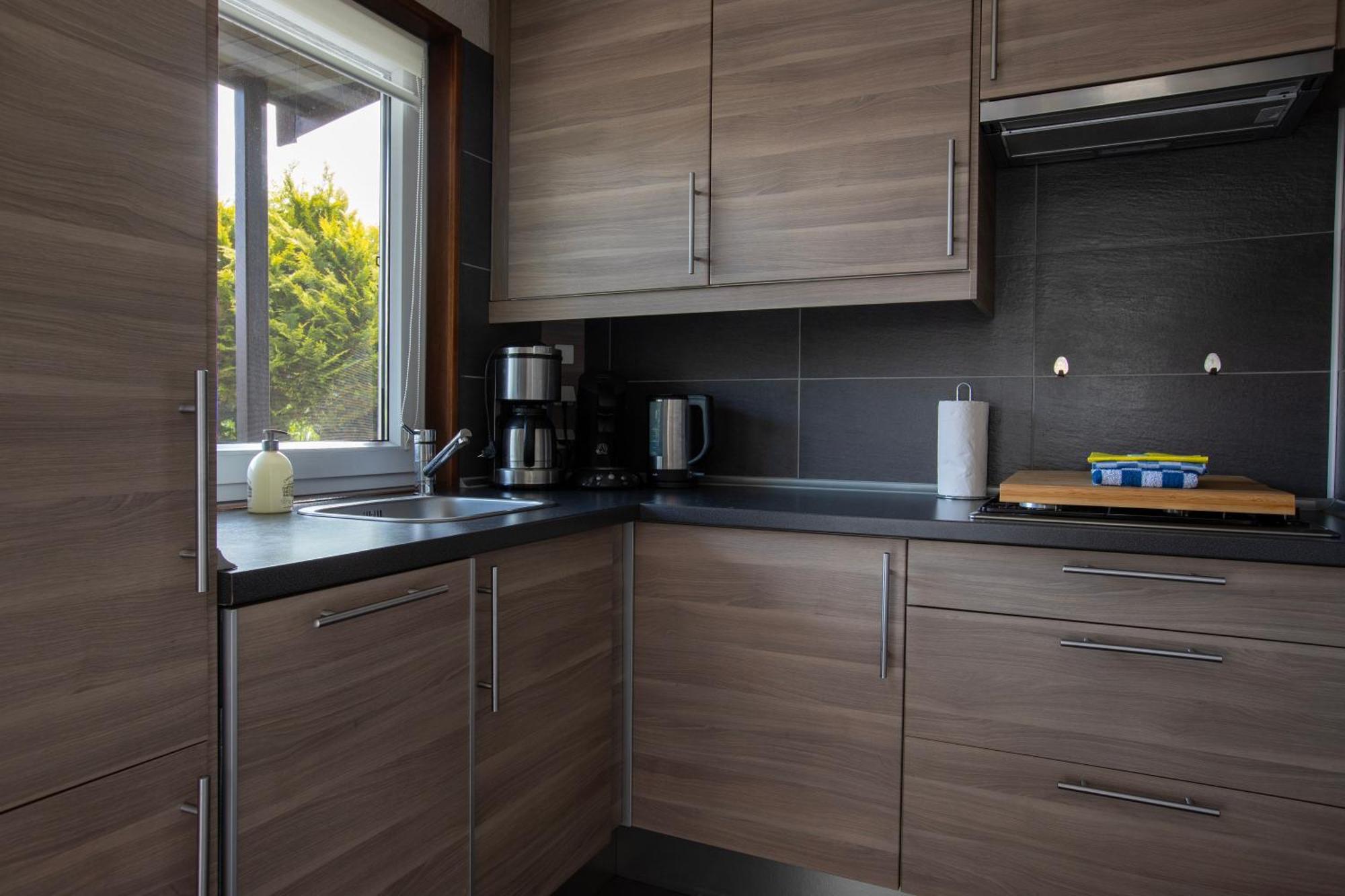 Jamies Nu Met Airco Holiday home Warmenhuizen